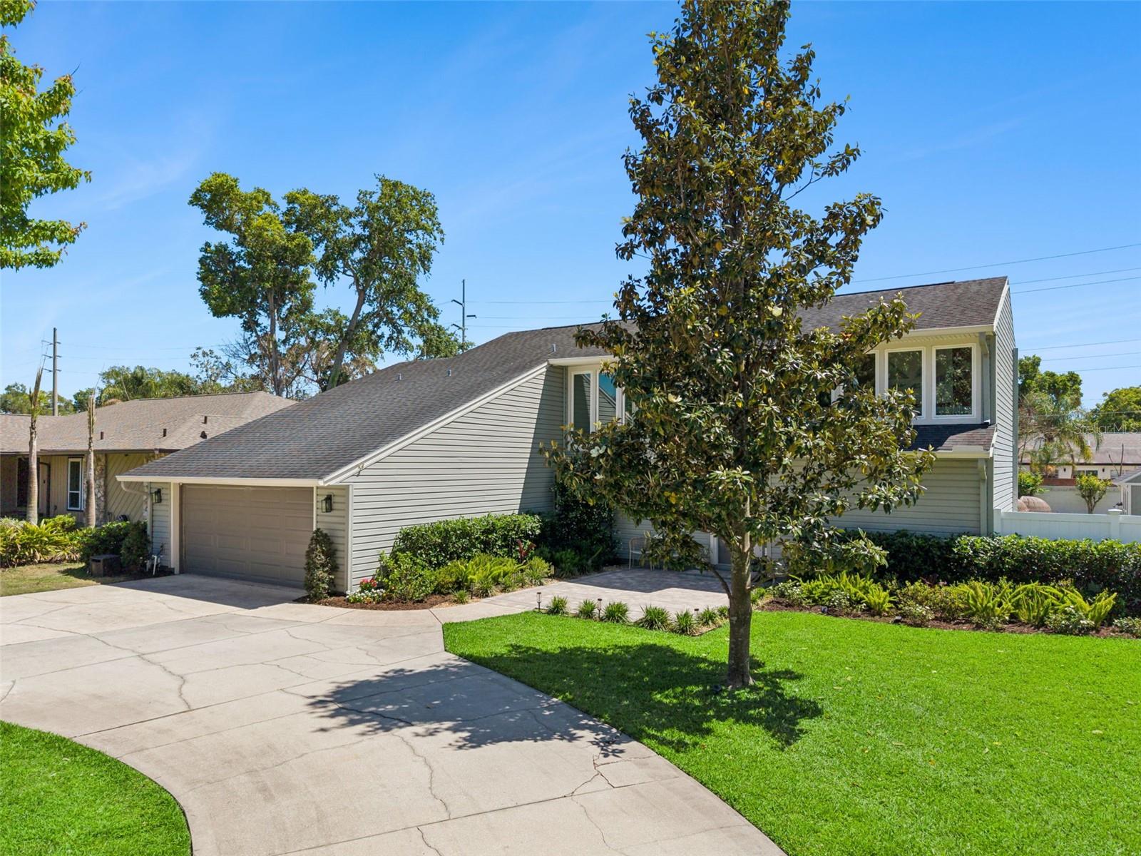 Image 2 of 40 For 4202 Woodlynne Lane