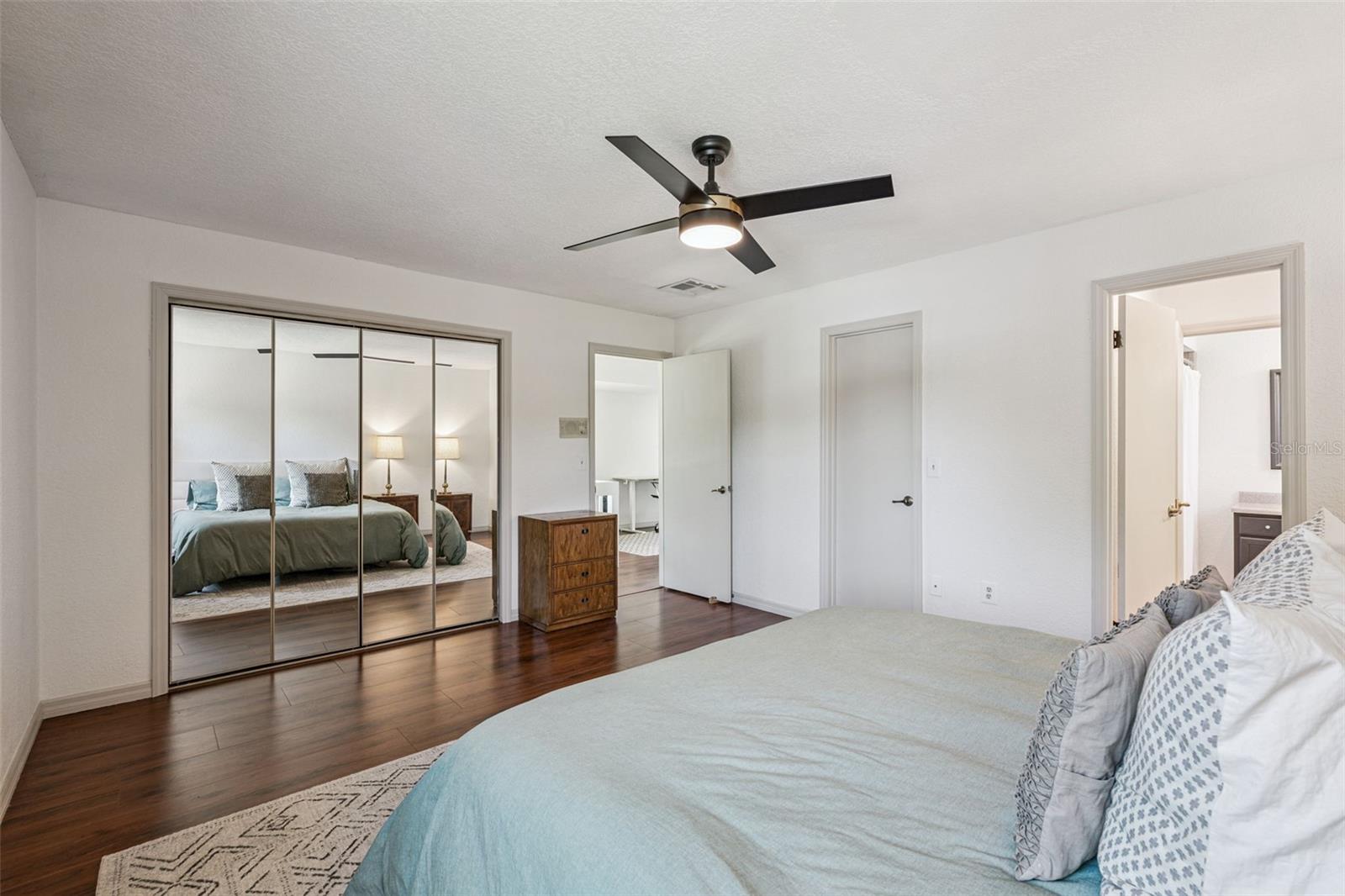 Image 20 of 40 For 4202 Woodlynne Lane