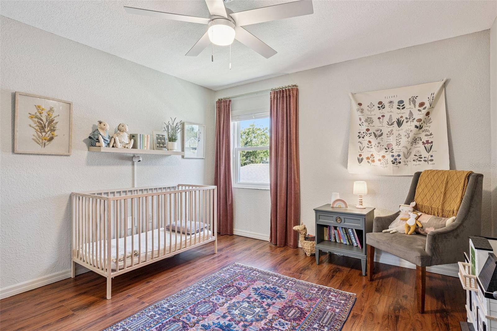 Image 24 of 40 For 4202 Woodlynne Lane