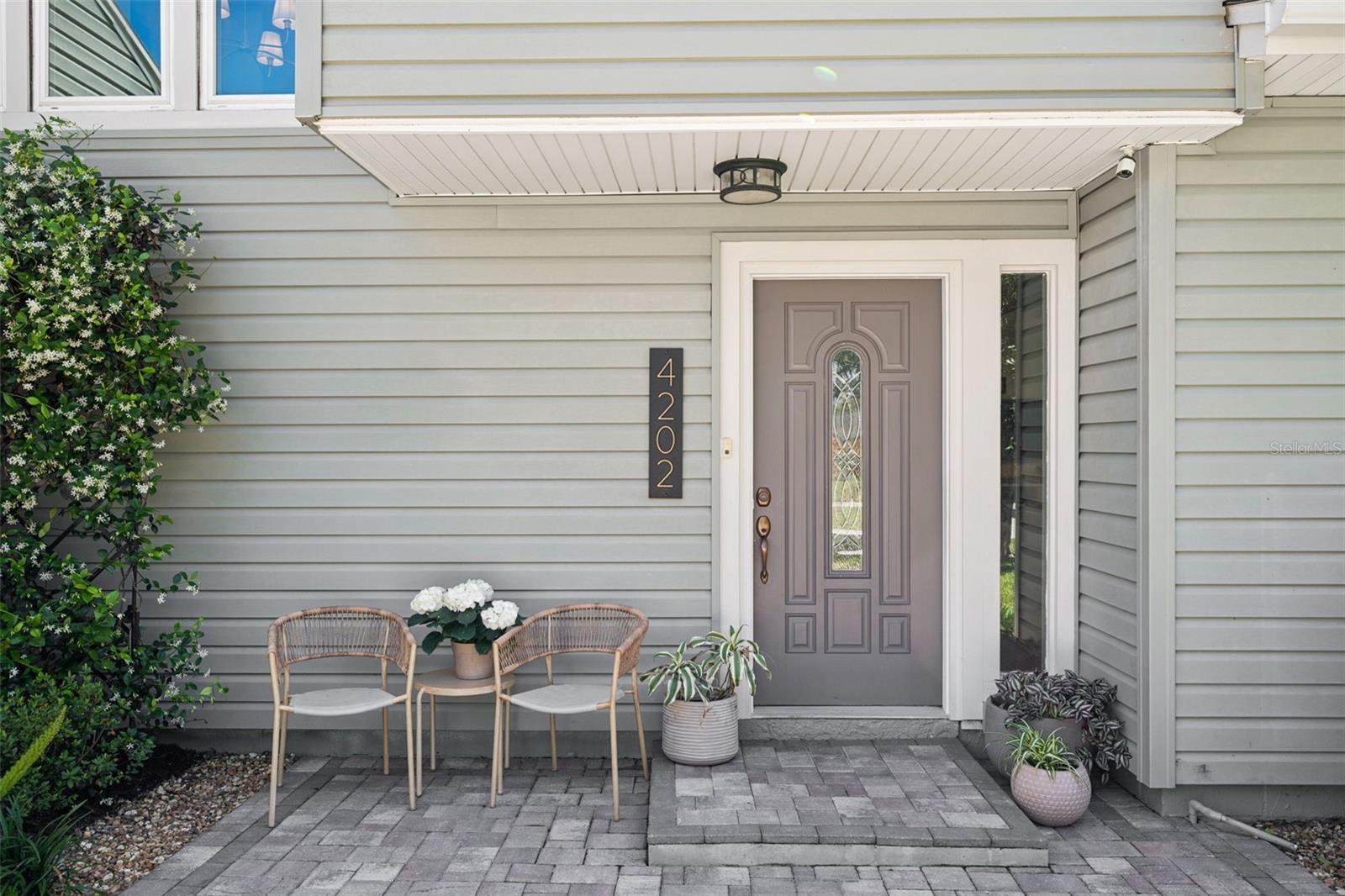 Image 3 of 40 For 4202 Woodlynne Lane