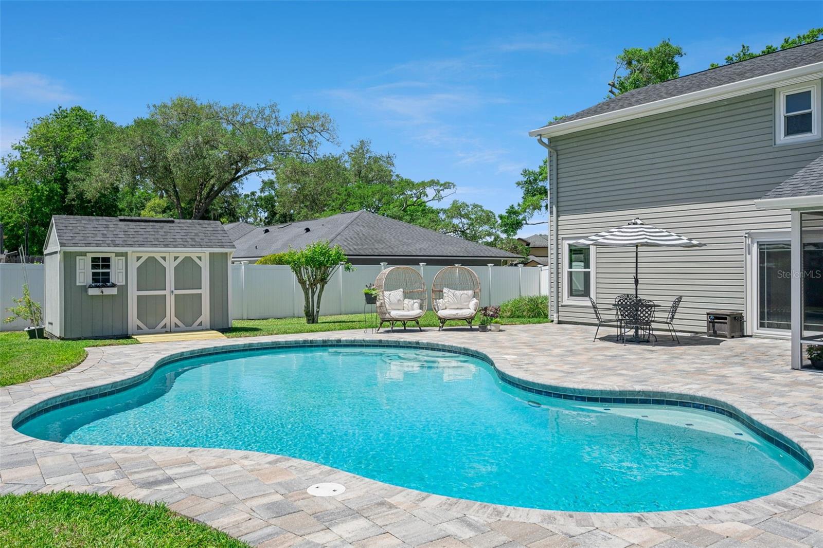 Image 33 of 40 For 4202 Woodlynne Lane