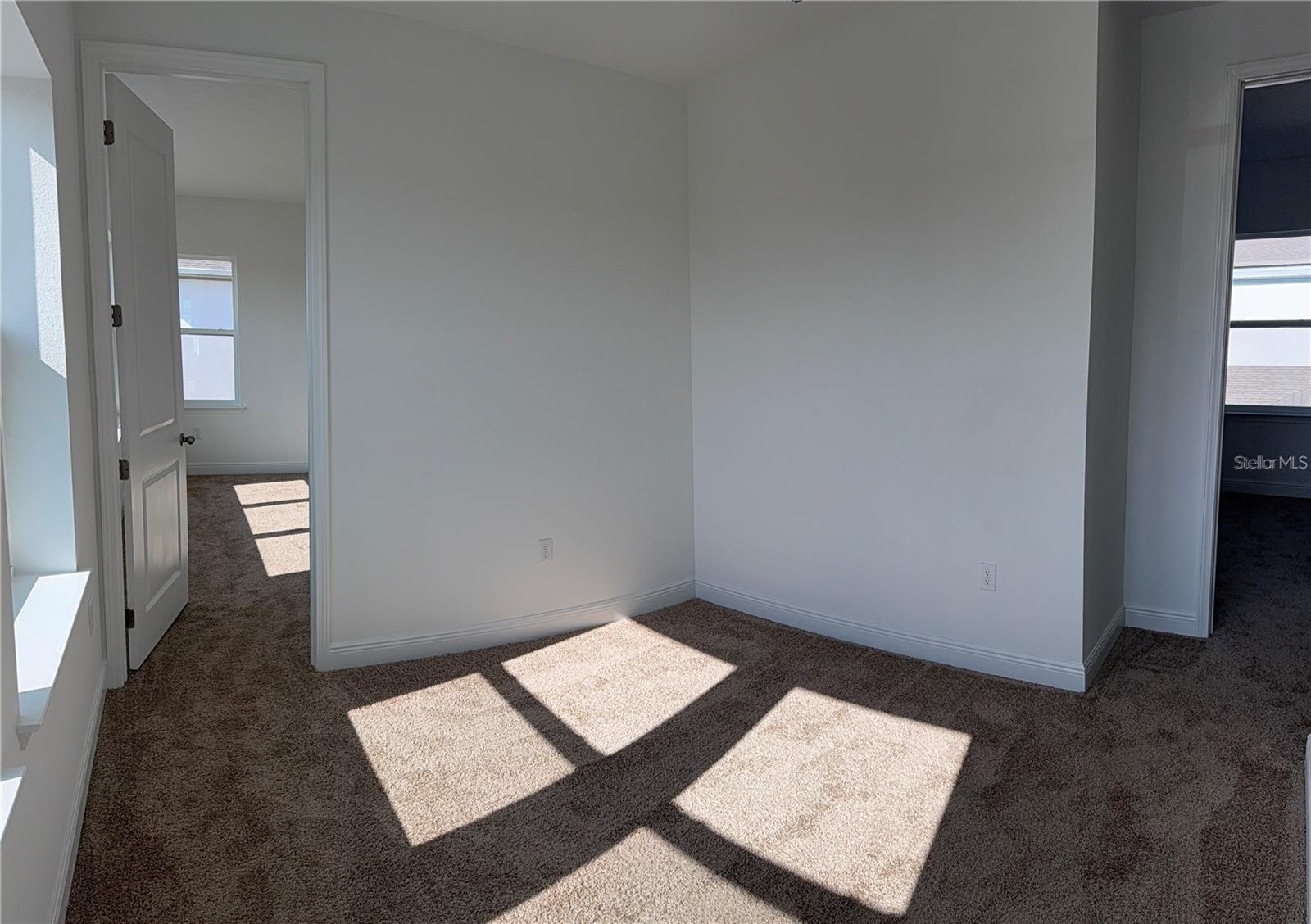 Image 14 of 25 For 10374 Pearson Ave