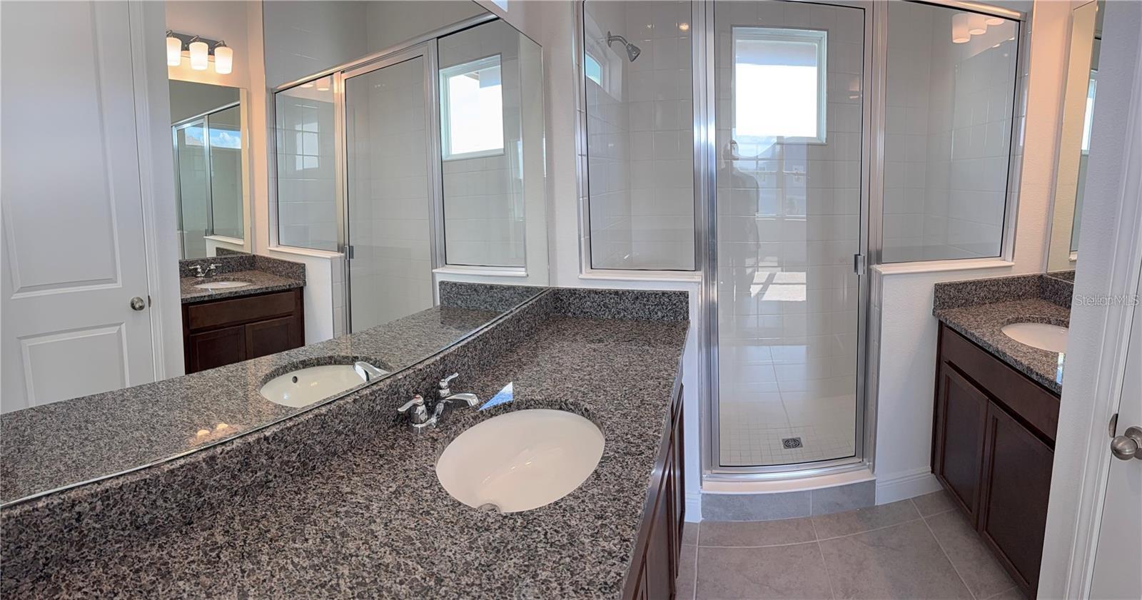 Image 18 of 25 For 10374 Pearson Ave