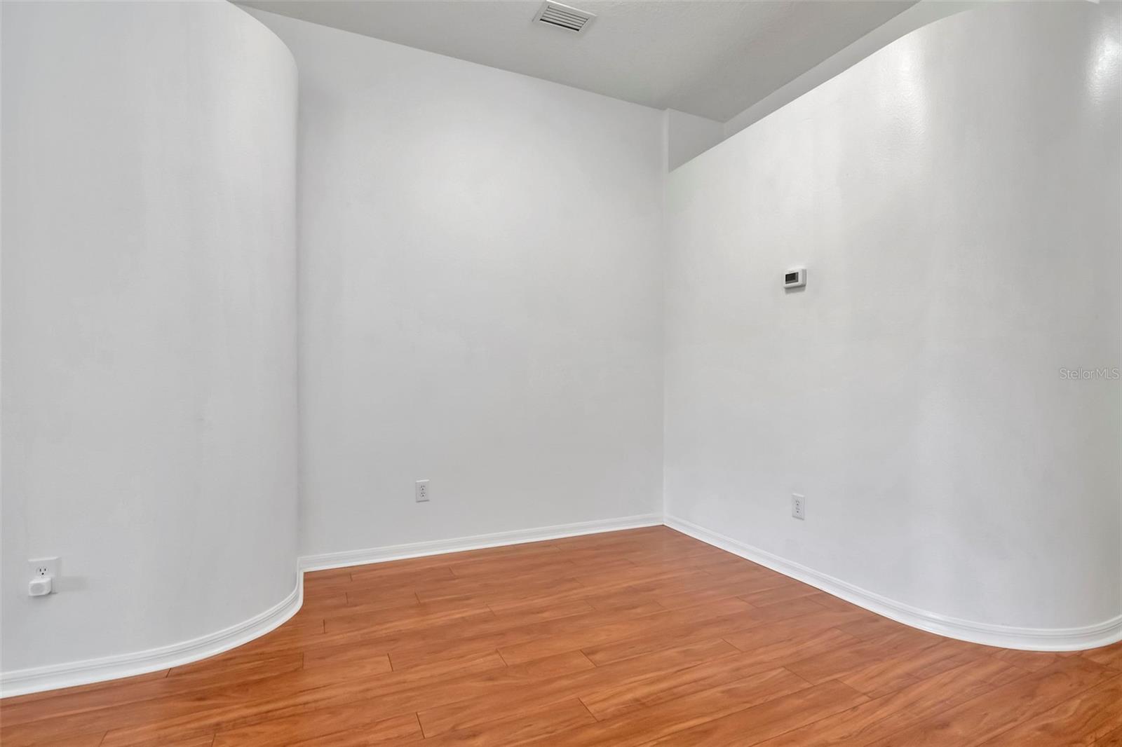 Image 33 of 80 For 8408 Canterbury Lake Boulevard