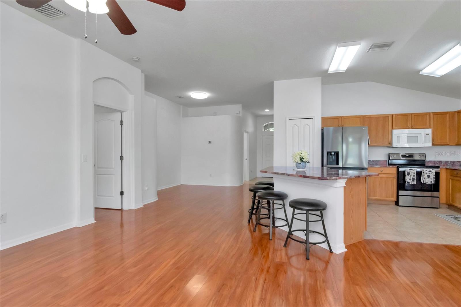 Image 43 of 80 For 8408 Canterbury Lake Boulevard