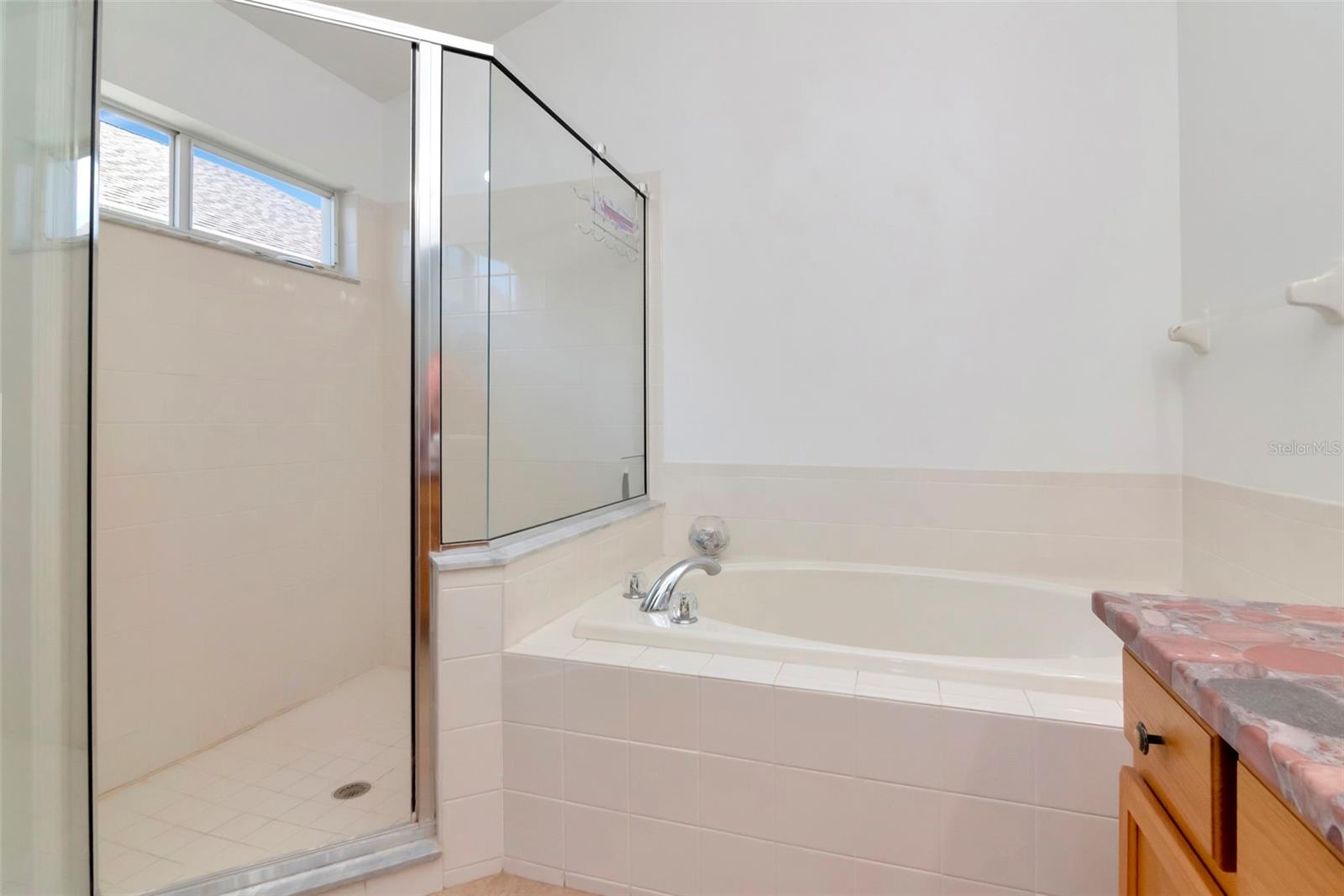 Image 64 of 80 For 8408 Canterbury Lake Boulevard