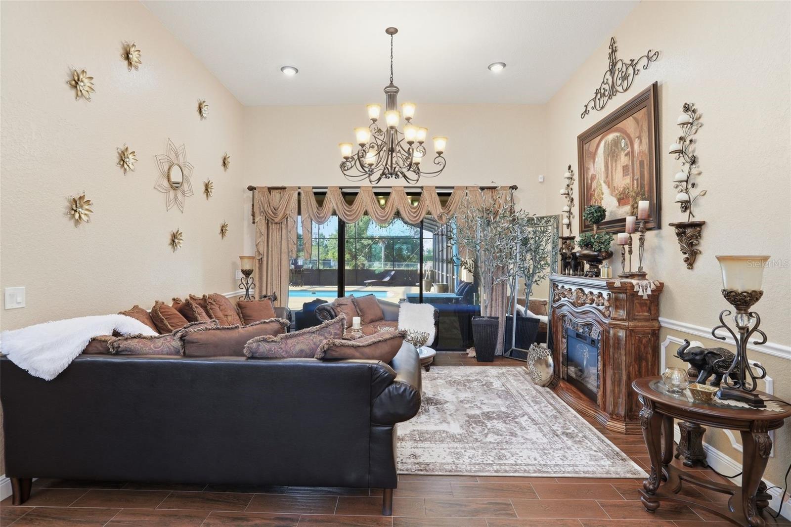 Image 12 of 87 For 13429 Montevista Road