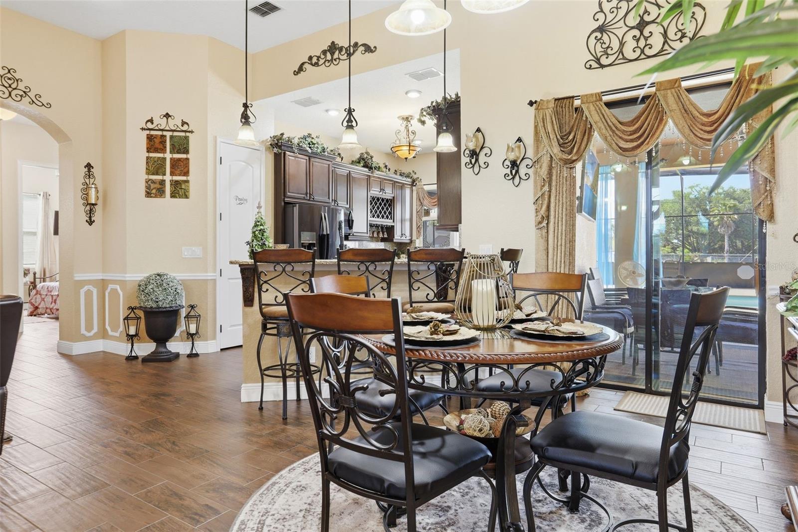 Image 16 of 87 For 13429 Montevista Road