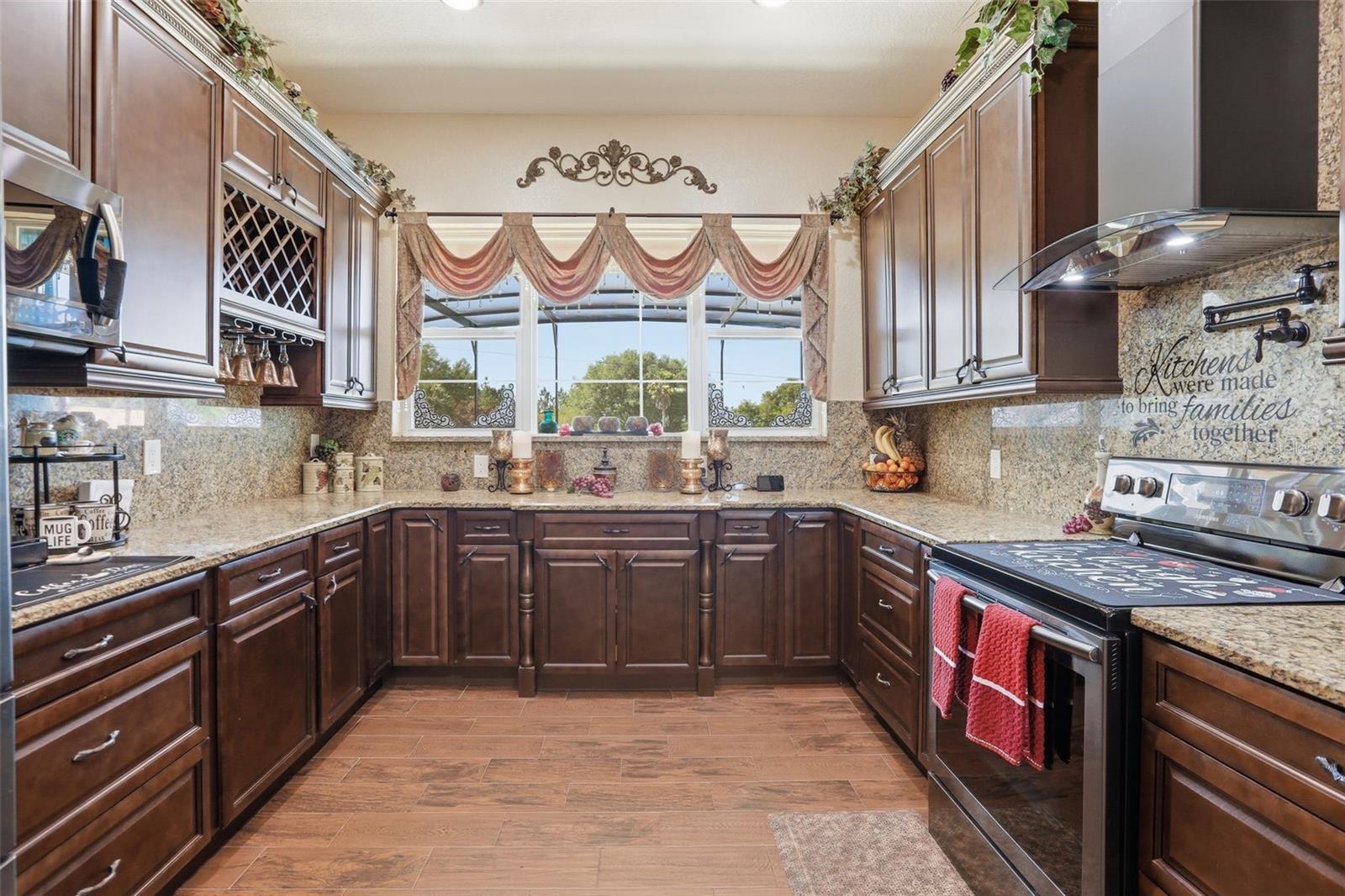 Image 20 of 87 For 13429 Montevista Road