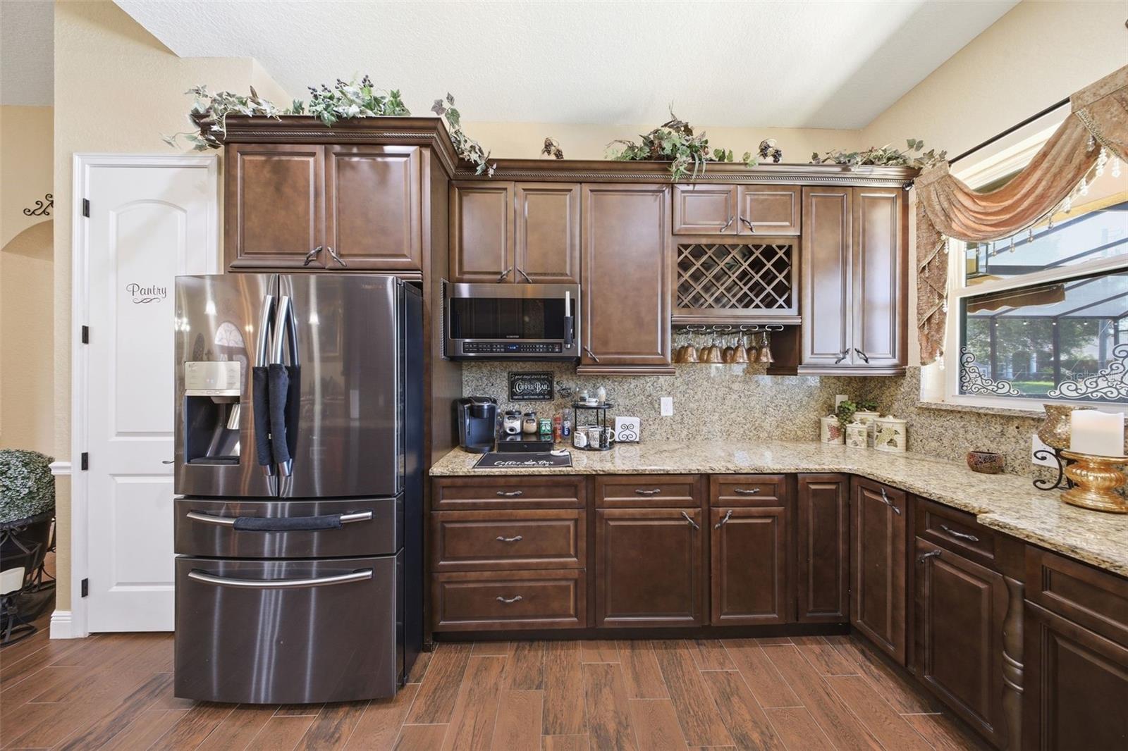 Image 23 of 87 For 13429 Montevista Road