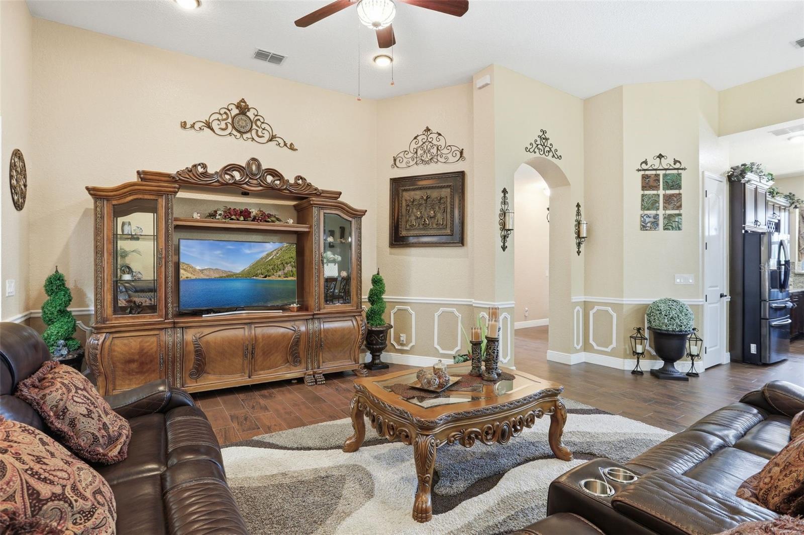 Image 28 of 87 For 13429 Montevista Road