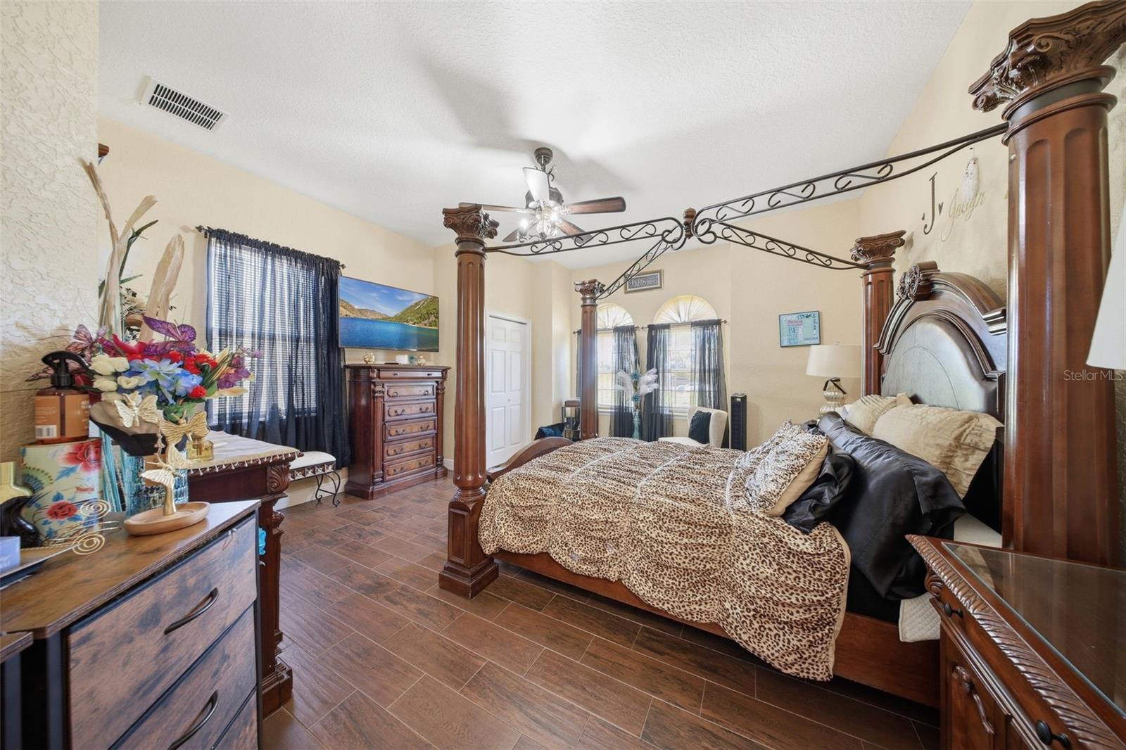 Image 38 of 87 For 13429 Montevista Road