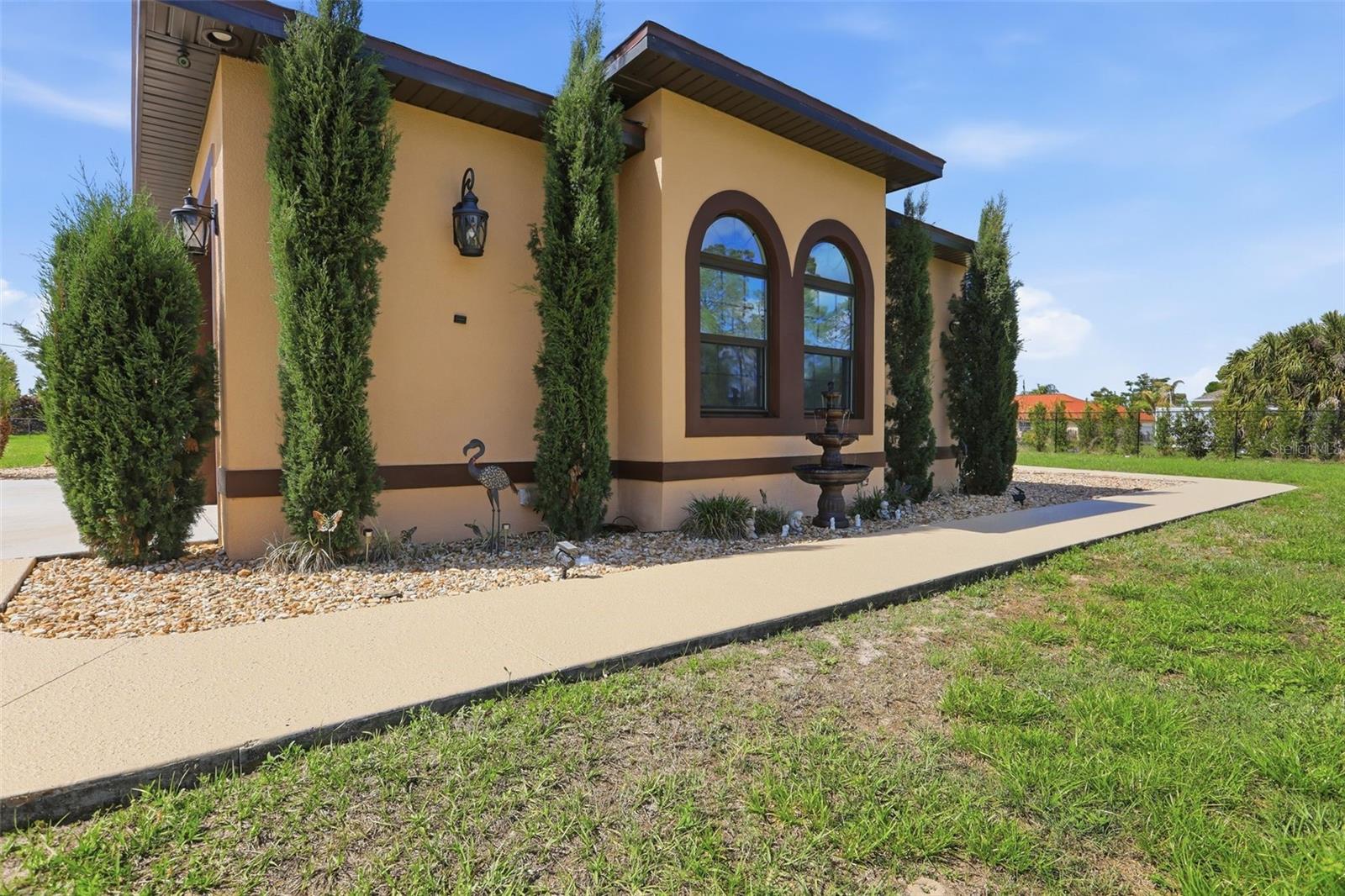 Image 6 of 87 For 13429 Montevista Road