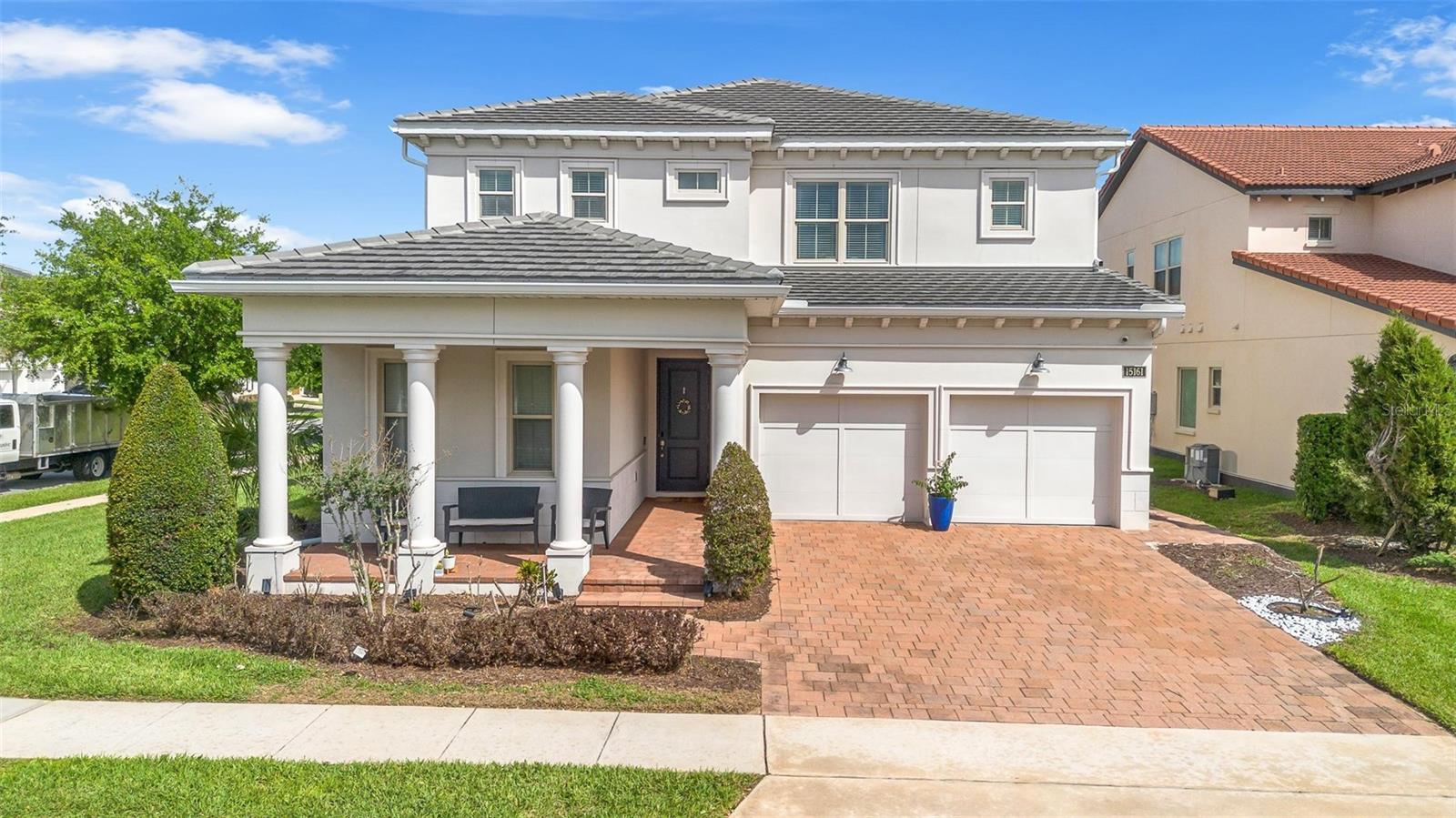 Image 2 of 63 For 15161 Canoe Place