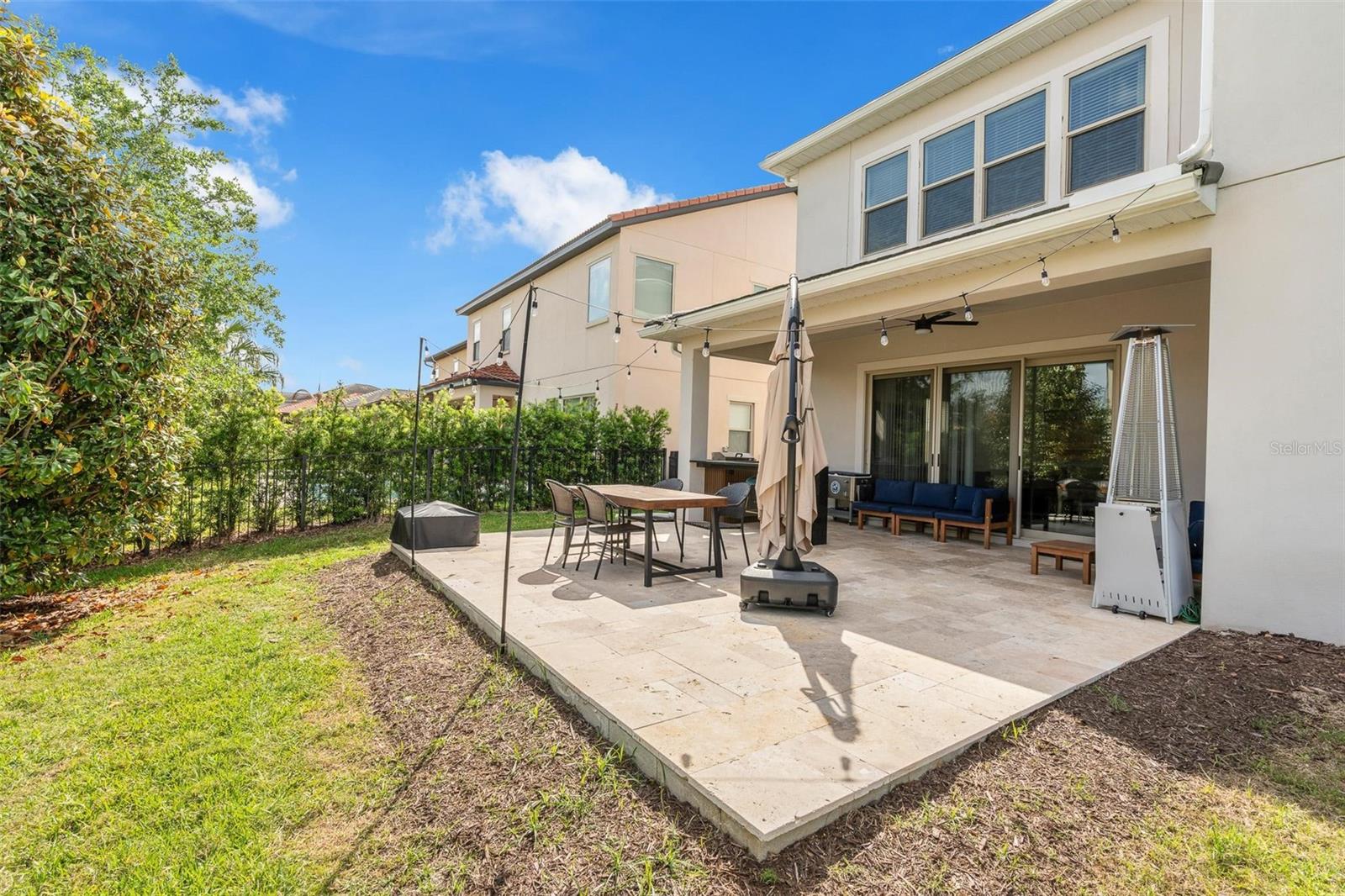 Image 20 of 63 For 15161 Canoe Place