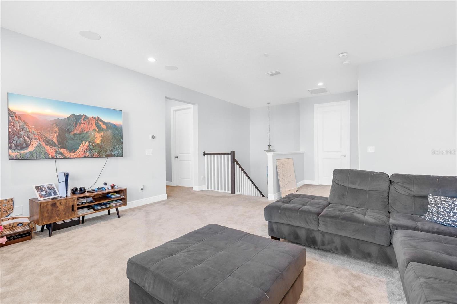 Image 35 of 63 For 15161 Canoe Place