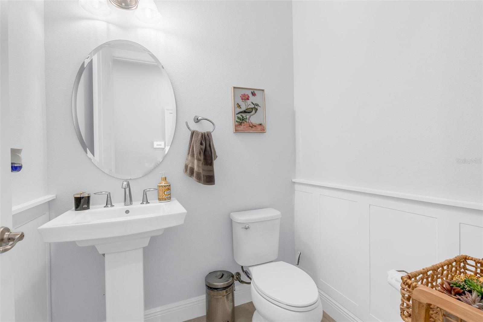 Image 36 of 63 For 15161 Canoe Place