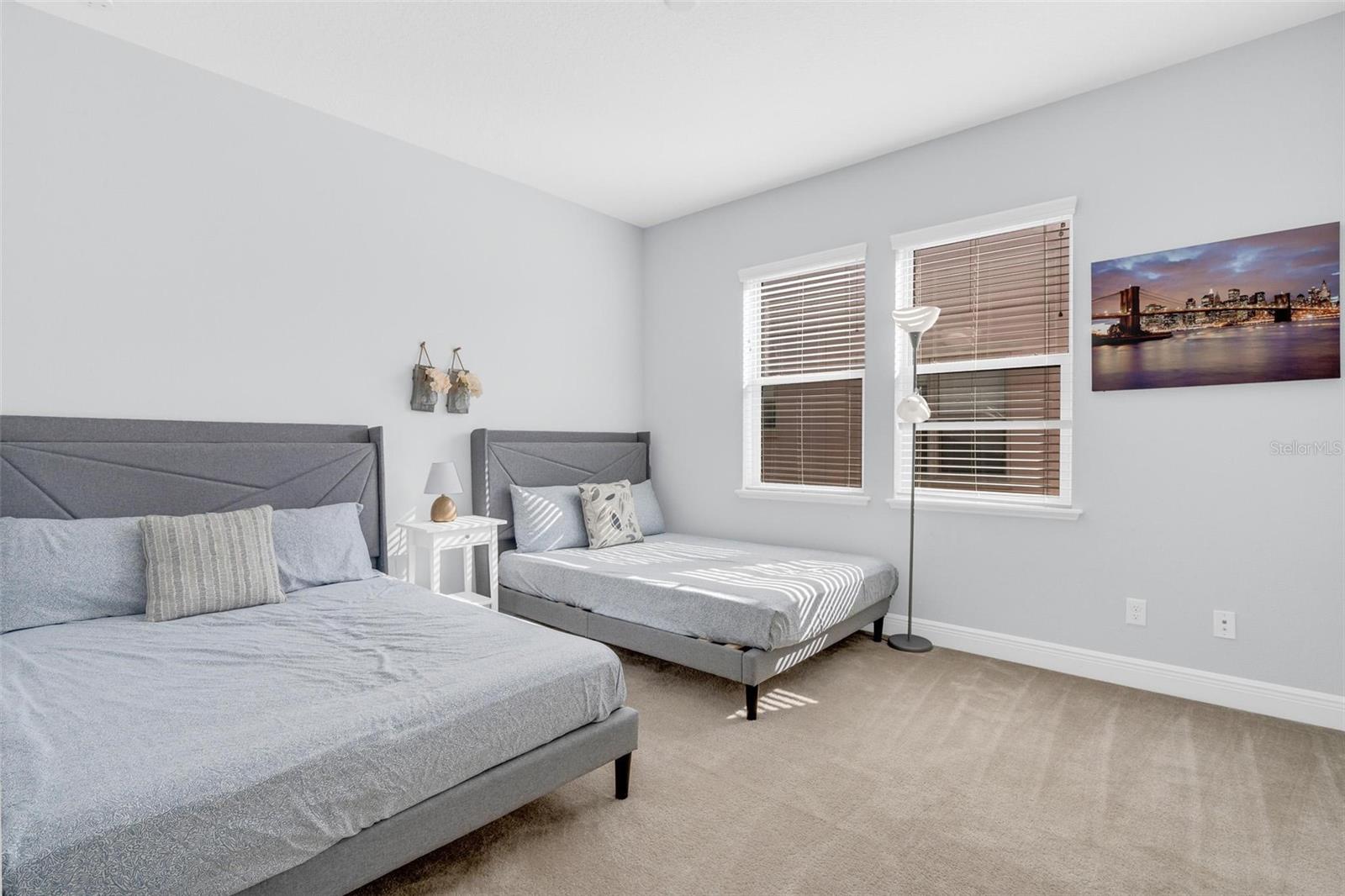 Image 39 of 63 For 15161 Canoe Place