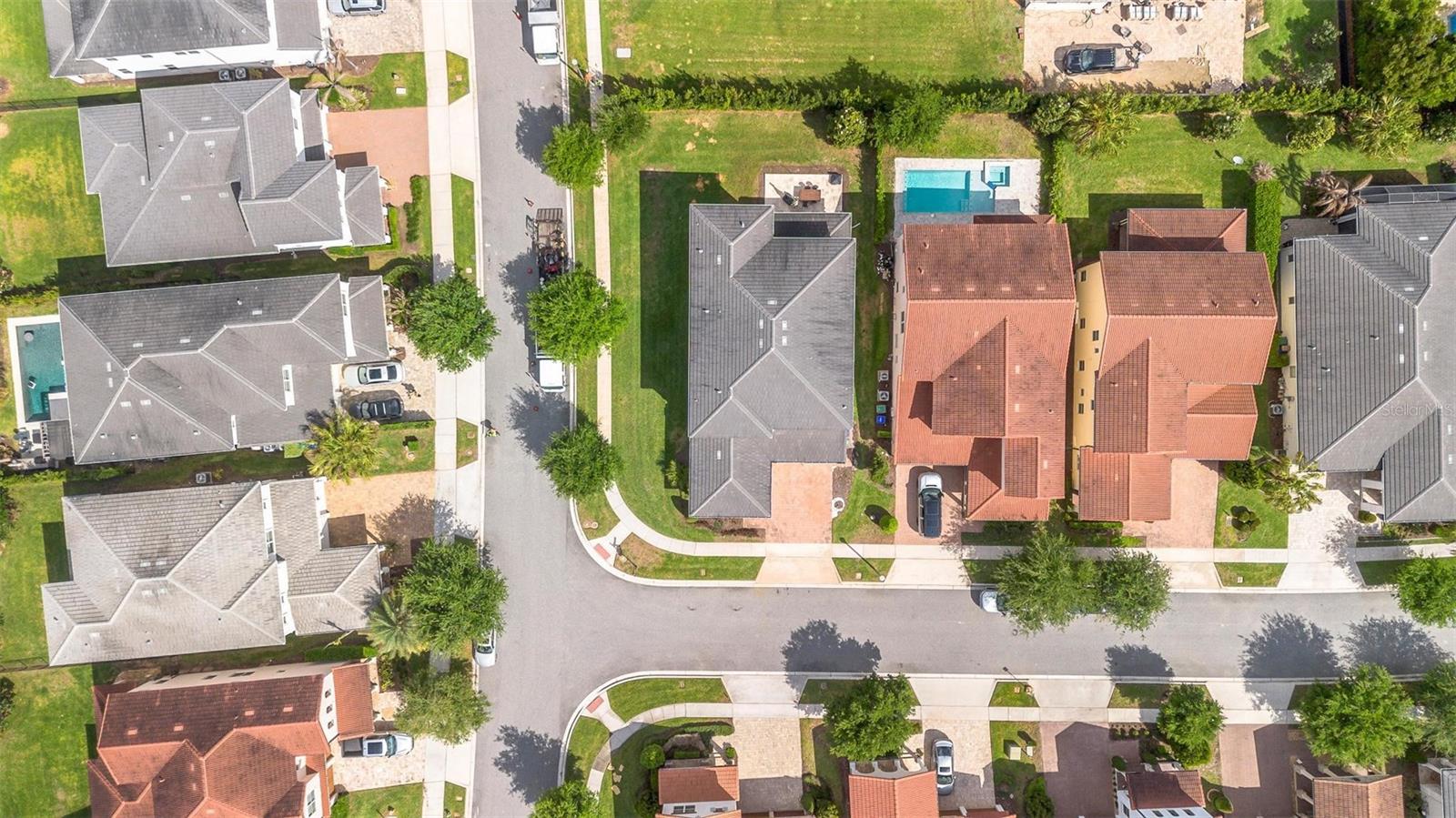 Image 56 of 63 For 15161 Canoe Place