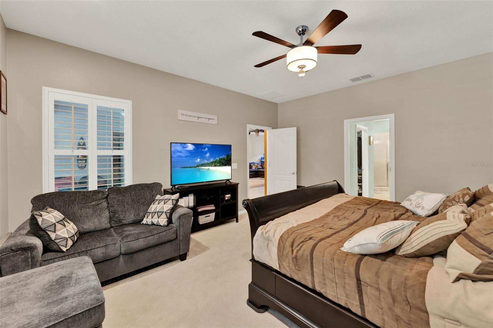 Image 16 of 34 For 1692 Blue Grass Boulevard