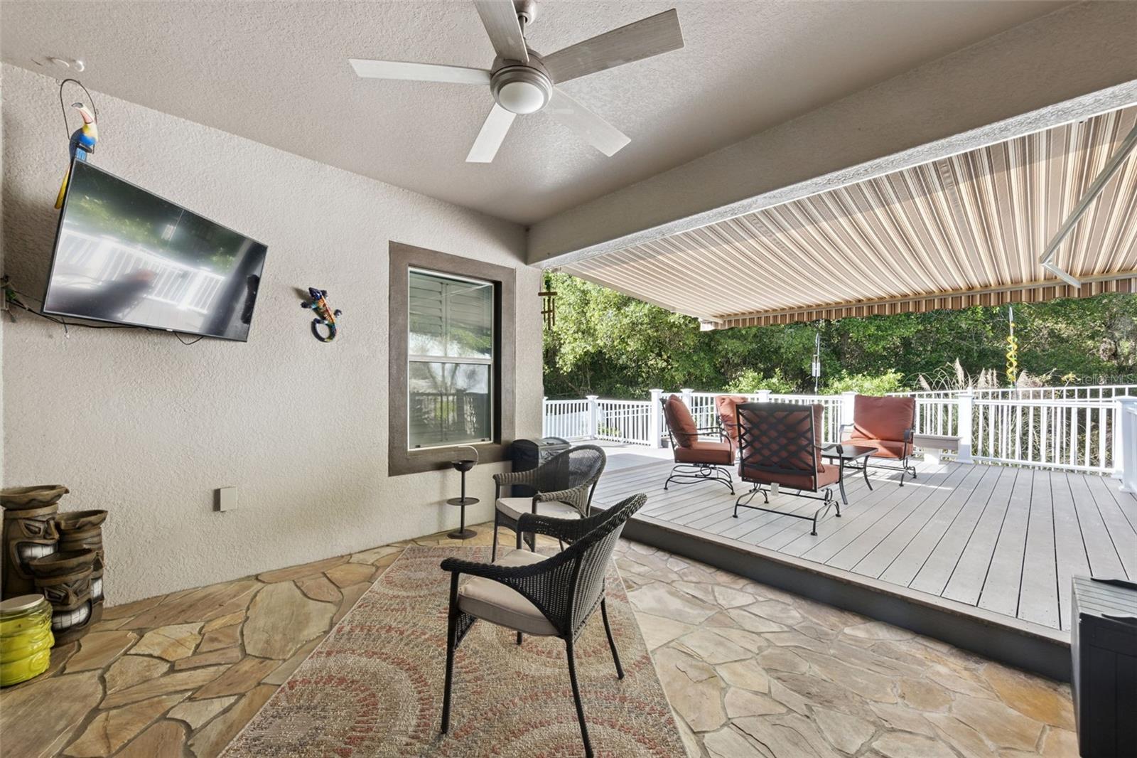 Image 27 of 34 For 1692 Blue Grass Boulevard