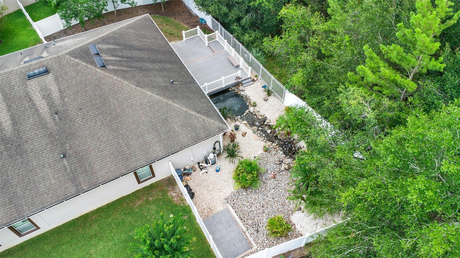 Image 32 of 34 For 1692 Blue Grass Boulevard