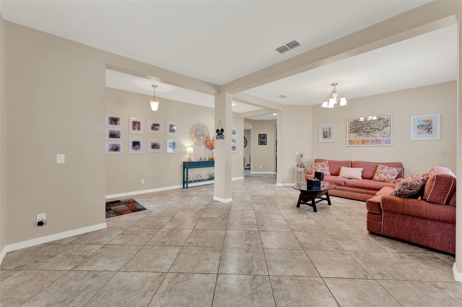 Image 8 of 34 For 1692 Blue Grass Boulevard