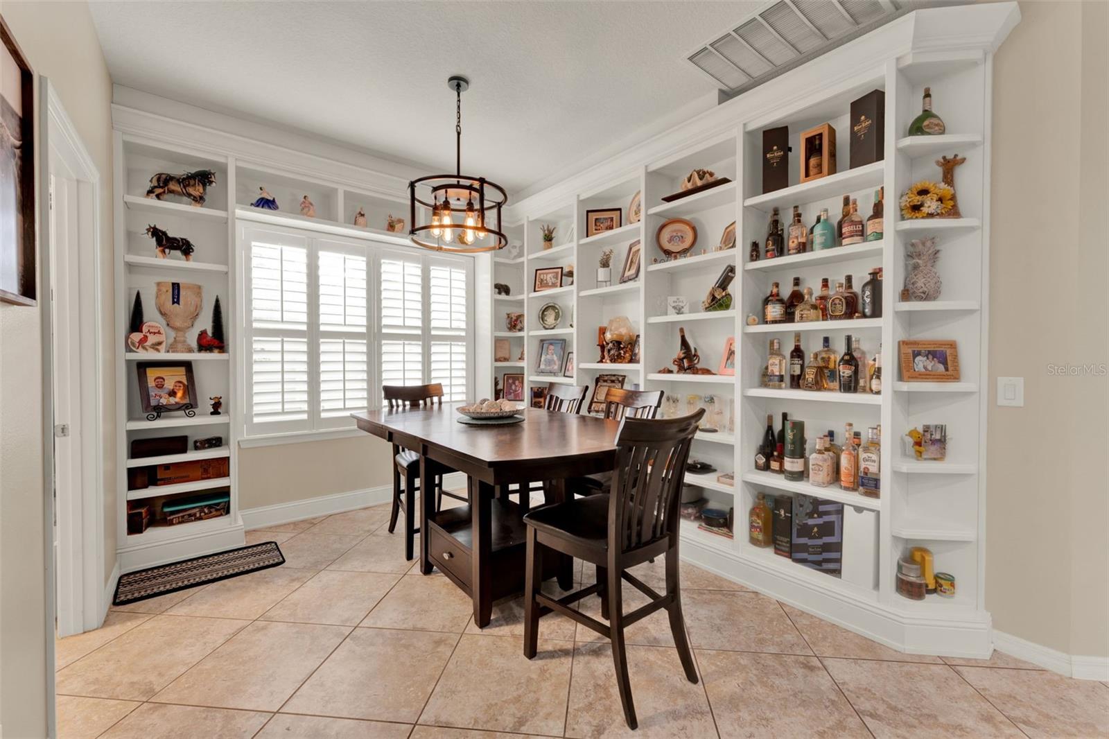 Image 9 of 34 For 1692 Blue Grass Boulevard