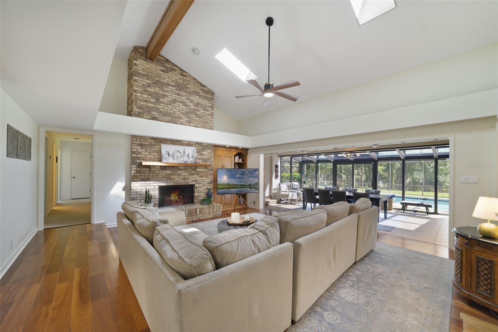 Image 8 of 38 For 1837 Wingfield Drive