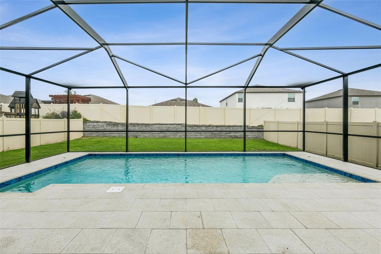 Image 24 of 32 For 4203 Hanover Drive