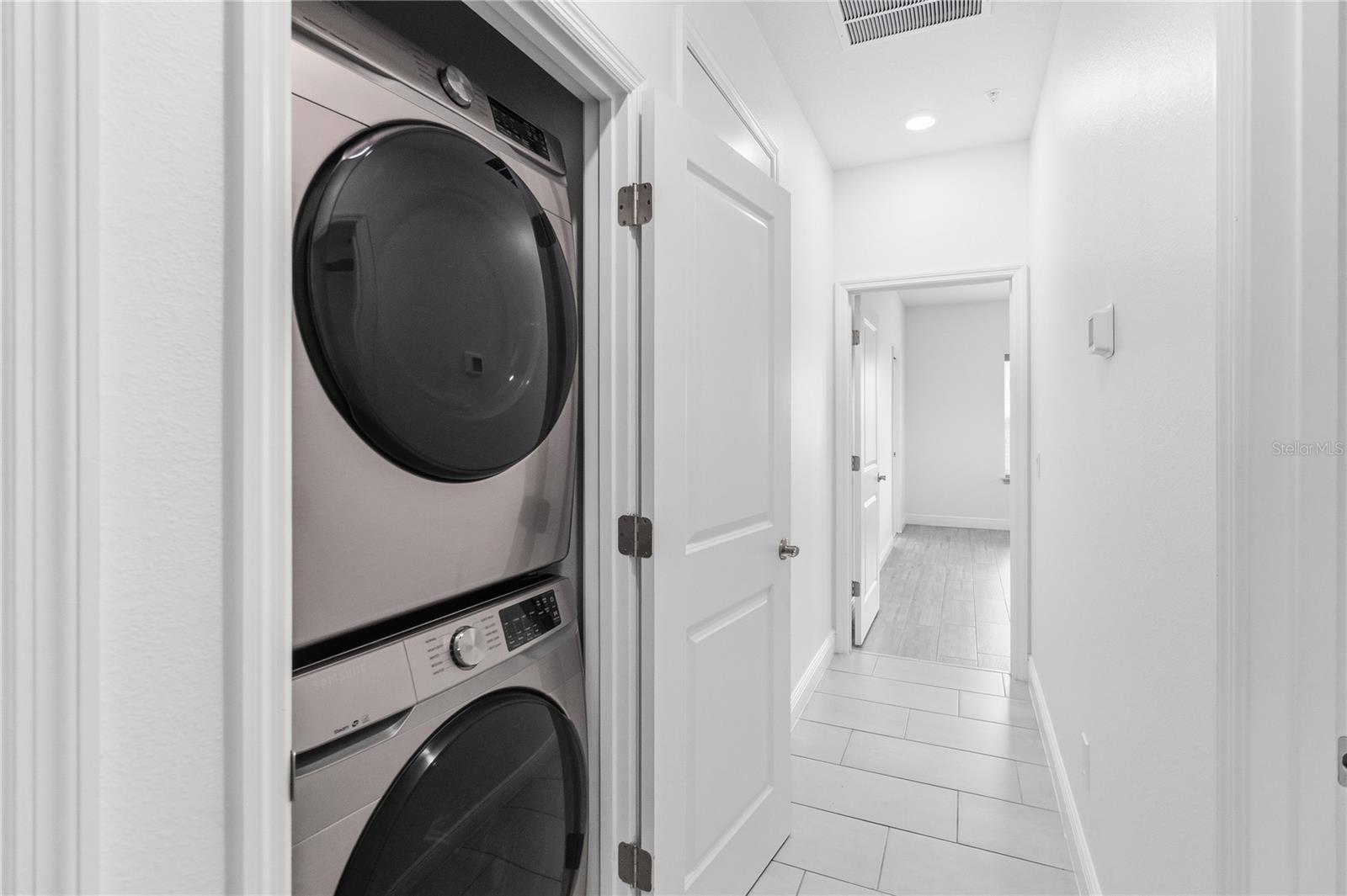 Image 29 of 57 For 13444 Stoddart Avenue