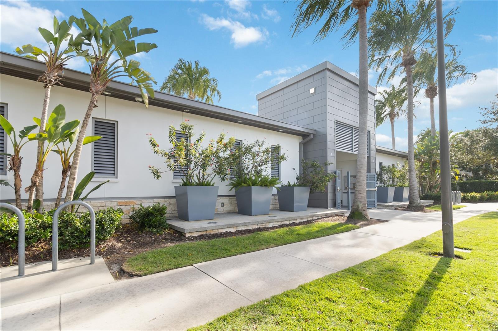 Image 56 of 57 For 13444 Stoddart Avenue