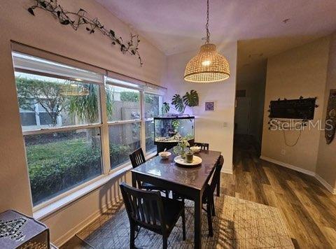 Image 5 of 19 For 602 Pinebranch Circle