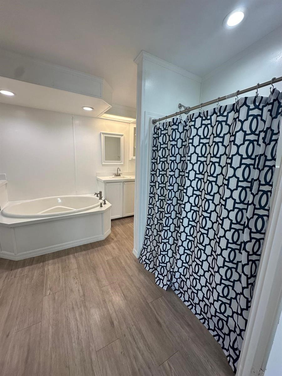 Image 8 of 13 For 26326 Foamflower Boulevard