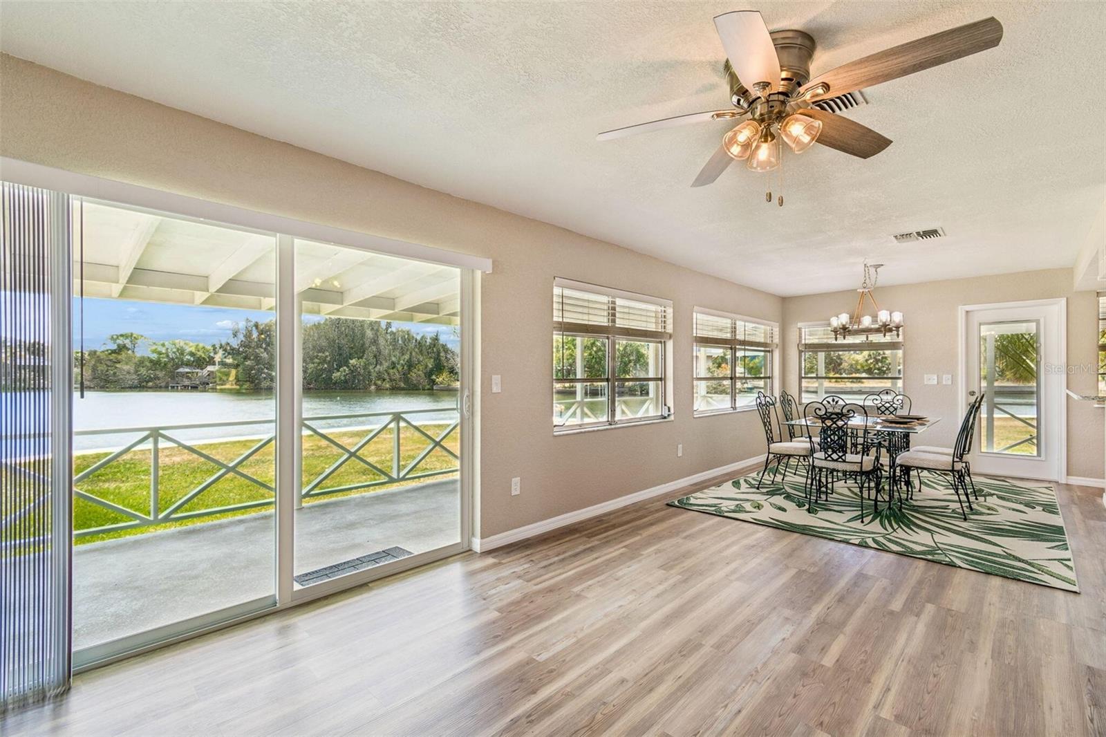 Image 16 of 98 For 14539 Coffey Lane