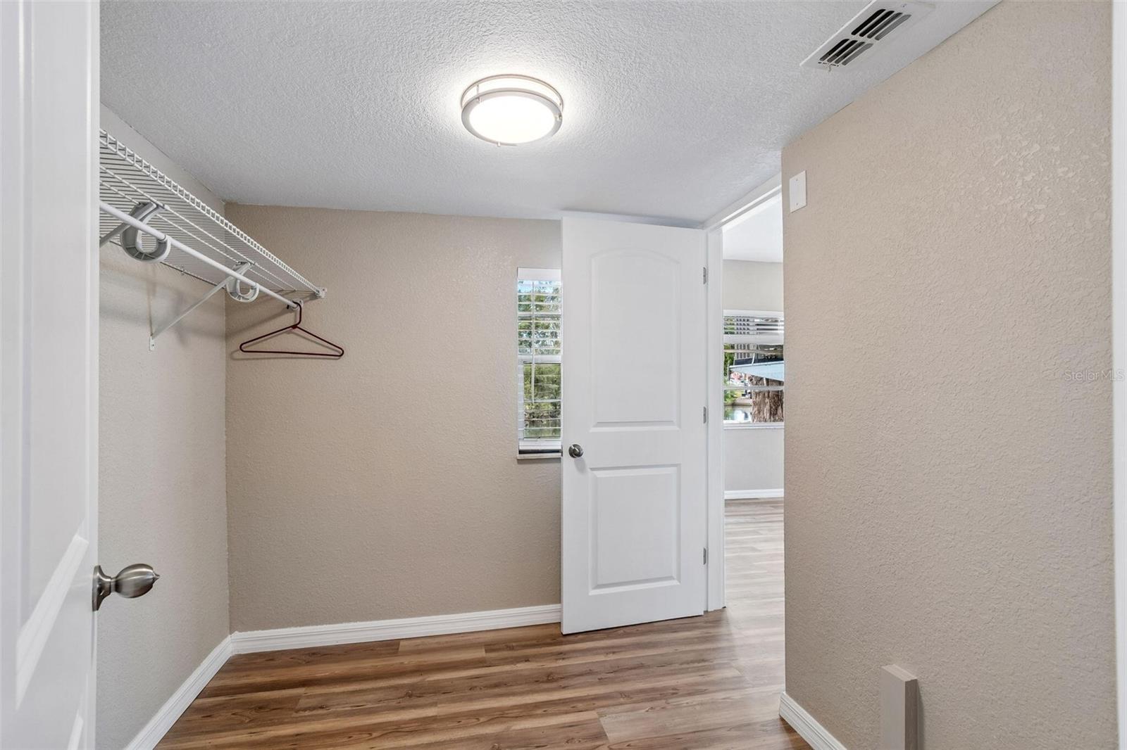 Image 30 of 98 For 14539 Coffey Lane