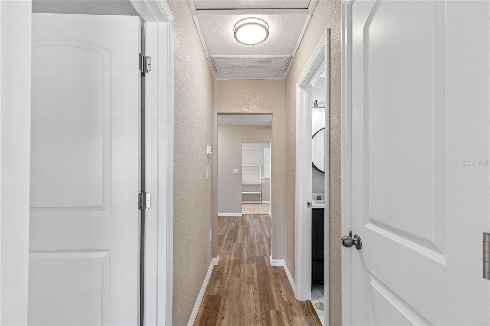 Image 32 of 98 For 14539 Coffey Lane