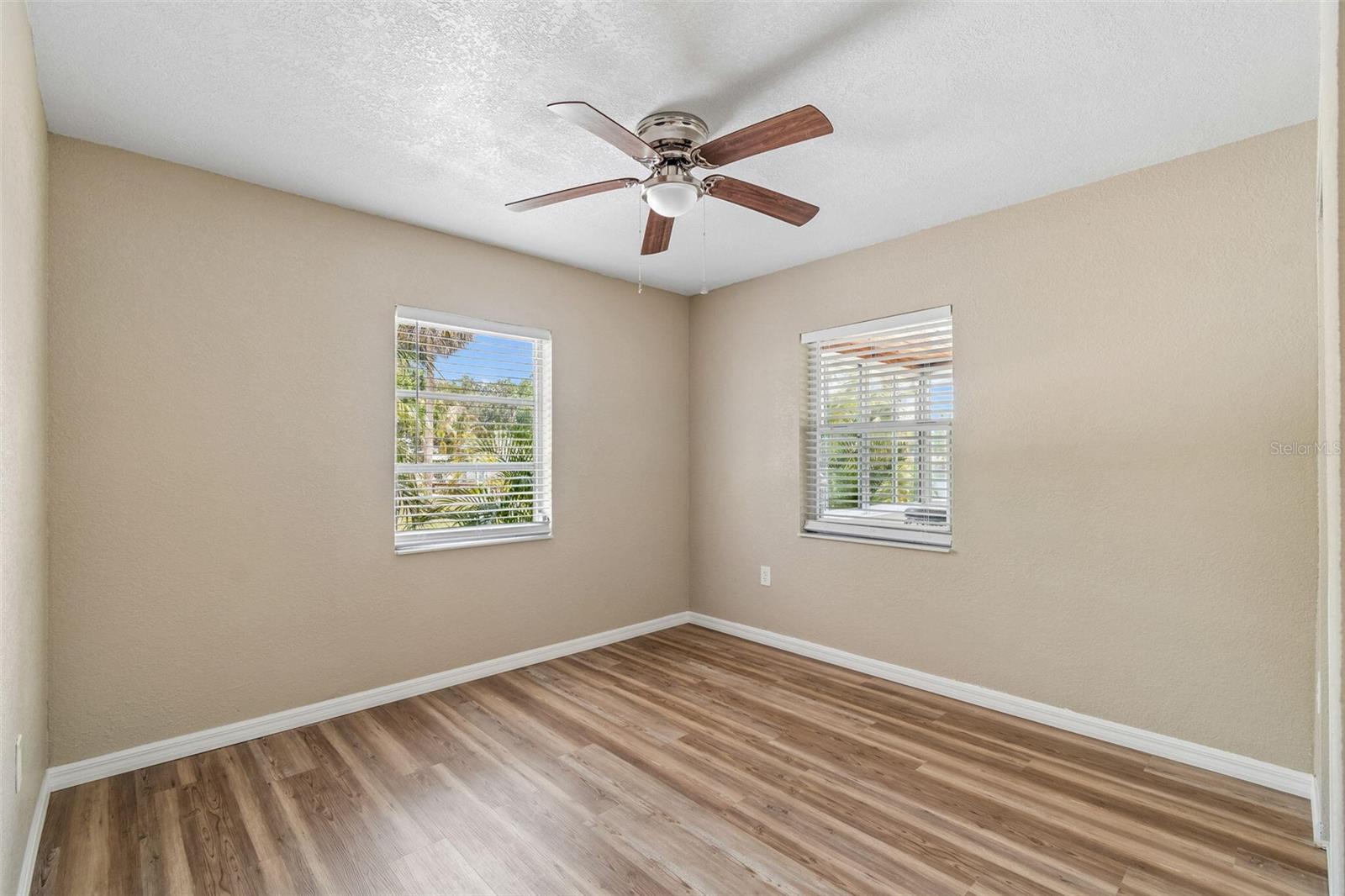 Image 36 of 98 For 14539 Coffey Lane