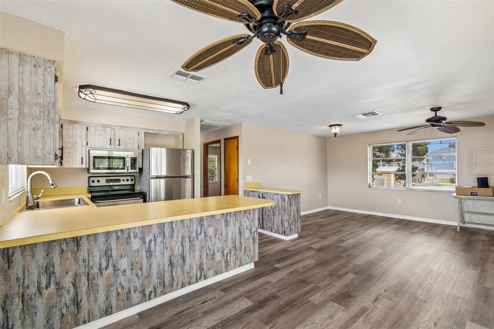 Image 50 of 98 For 14539 Coffey Lane