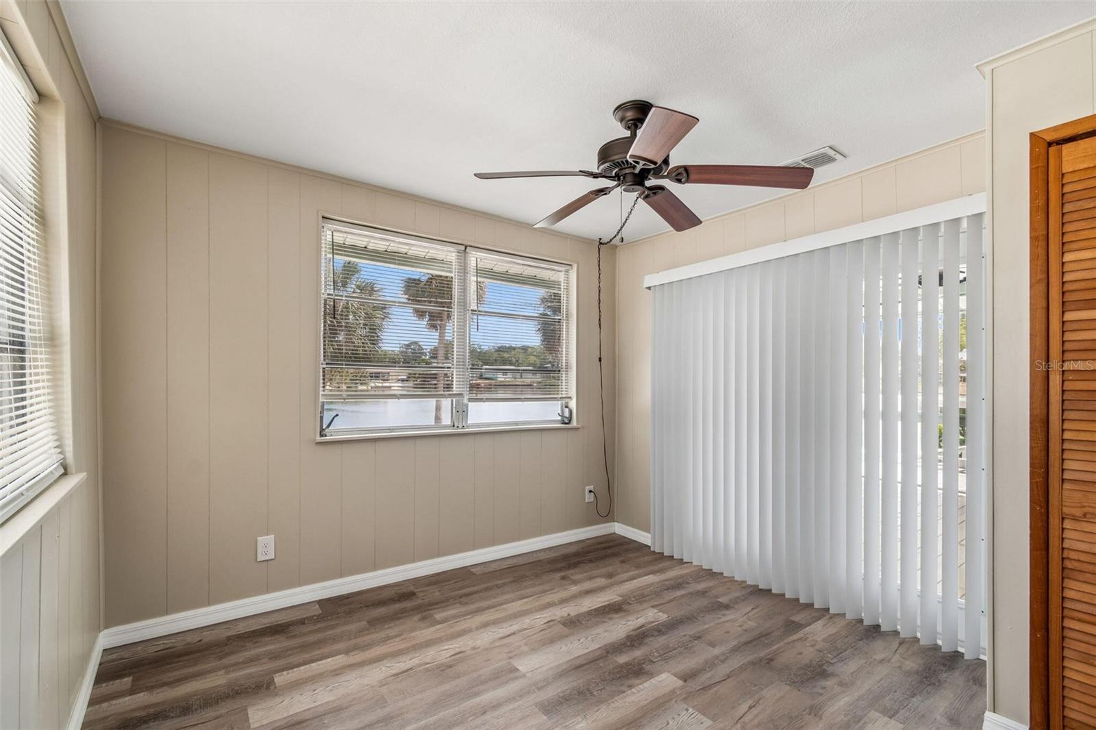 Image 53 of 98 For 14539 Coffey Lane