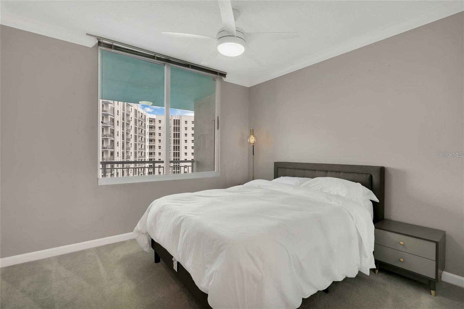 Image 10 of 47 For 322 Central Boulevard 1413