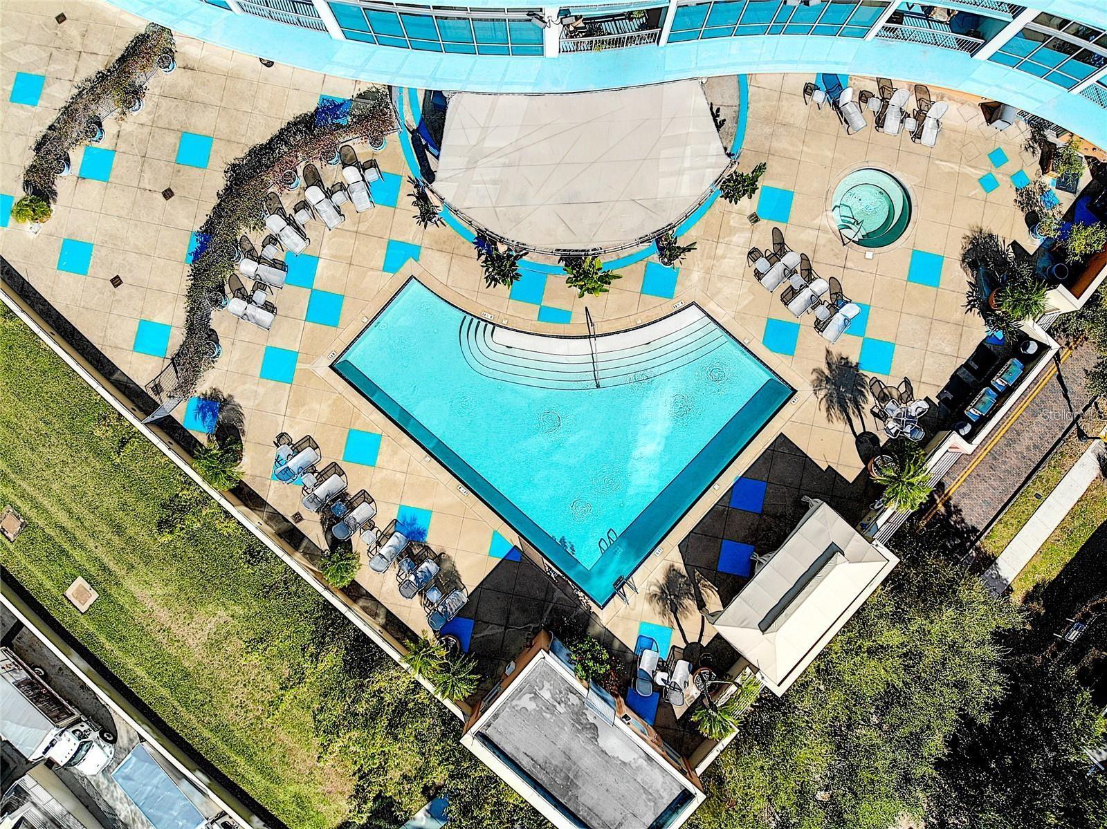 Image 14 of 47 For 322 Central Boulevard 1413