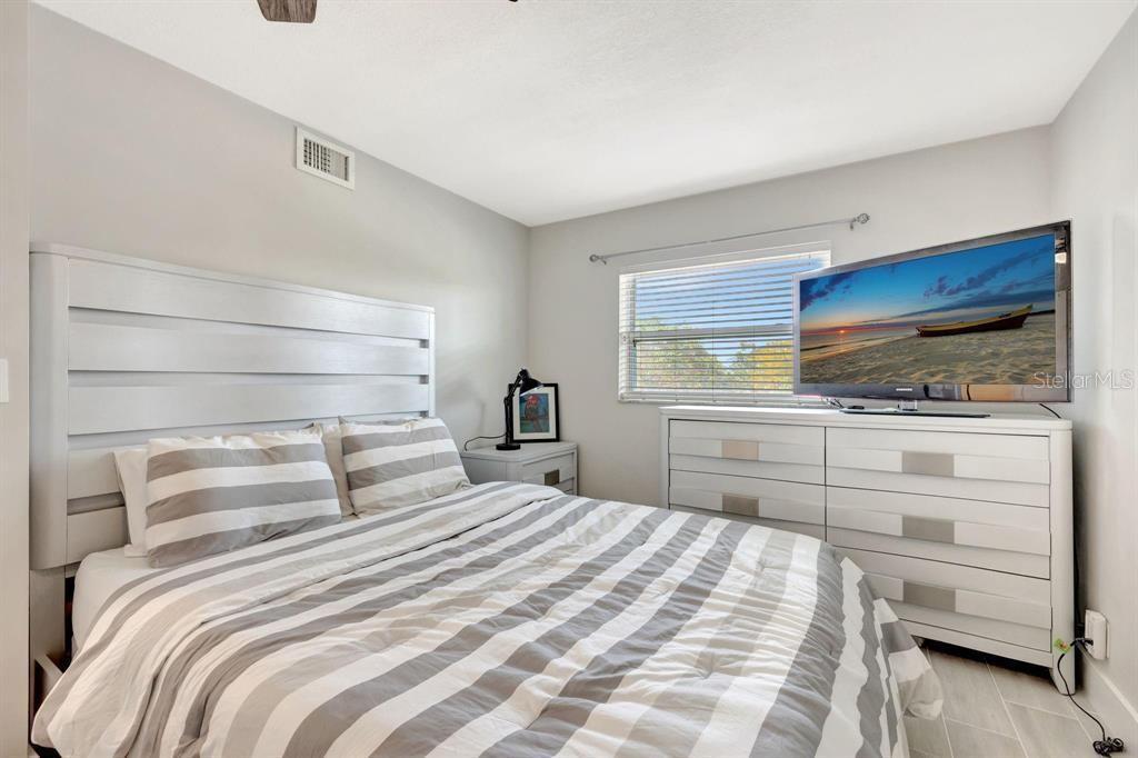 Image 5 of 10 For 8605 Sample Road 311