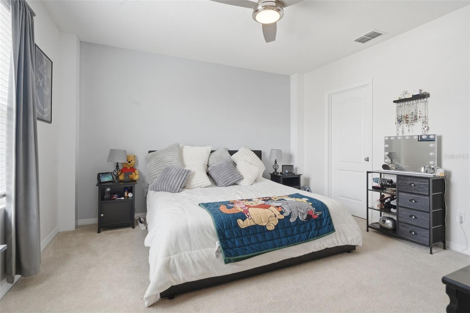 Image 17 of 40 For 9017 Alba Lane