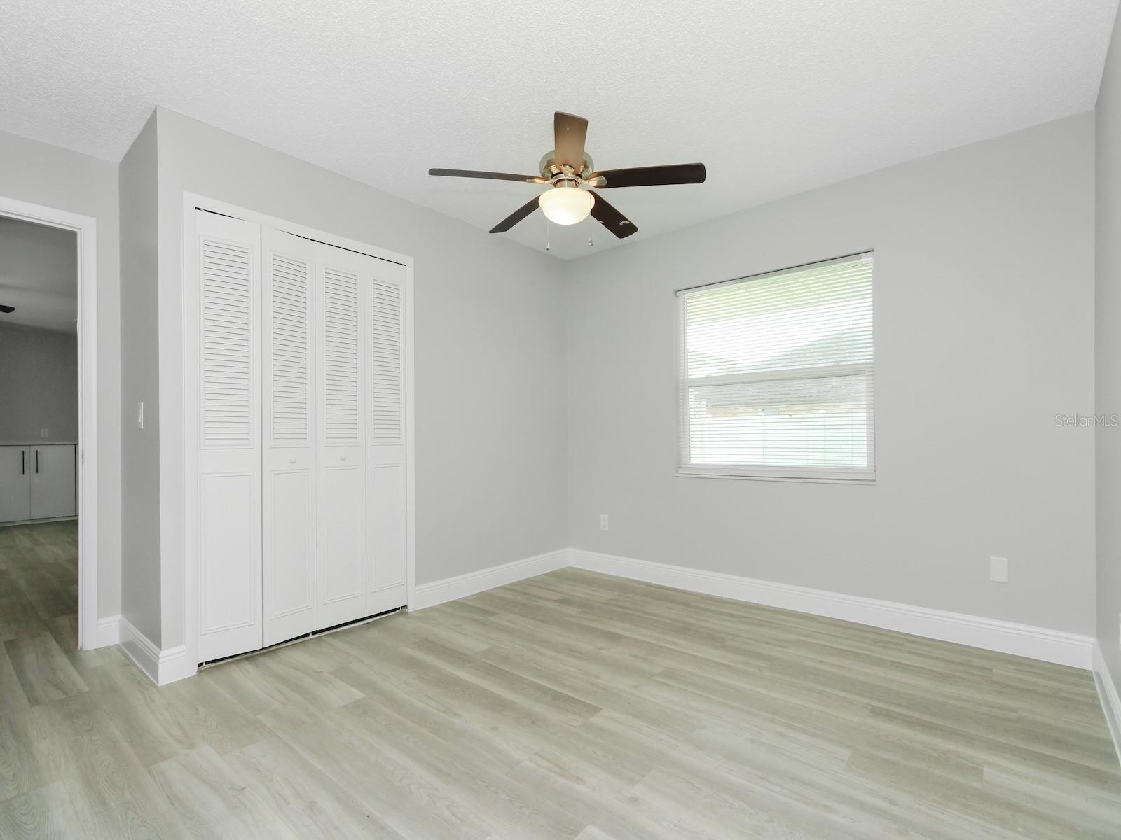 Image 18 of 33 For 919 Sylvia Drive