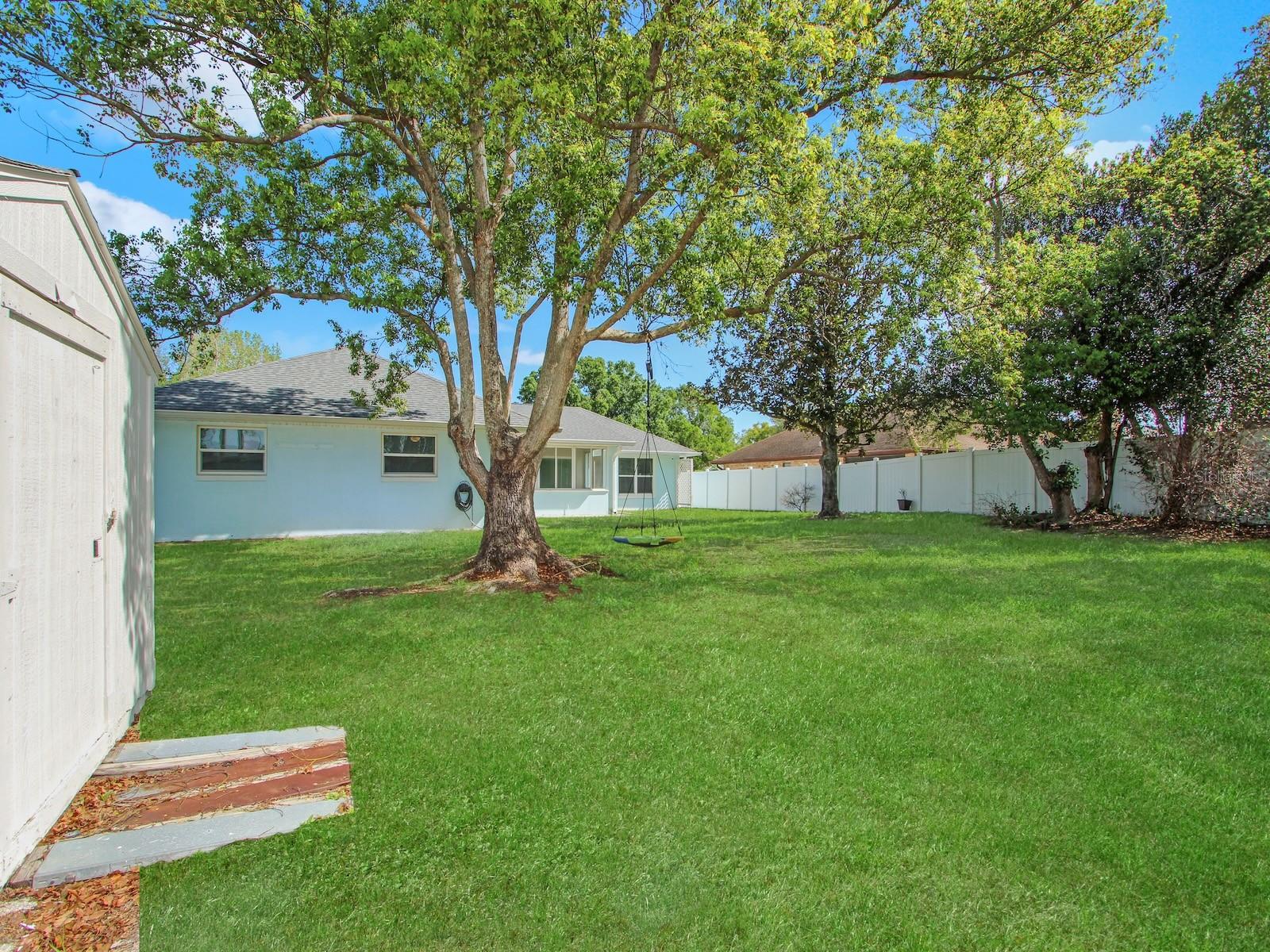 Image 31 of 33 For 919 Sylvia Drive