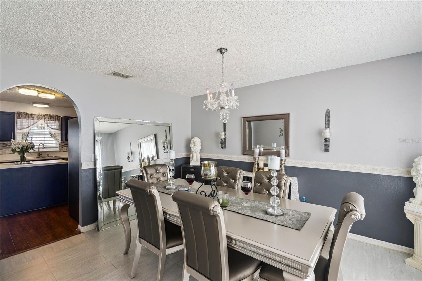 Image 15 of 33 For 167 Pinefield Drive