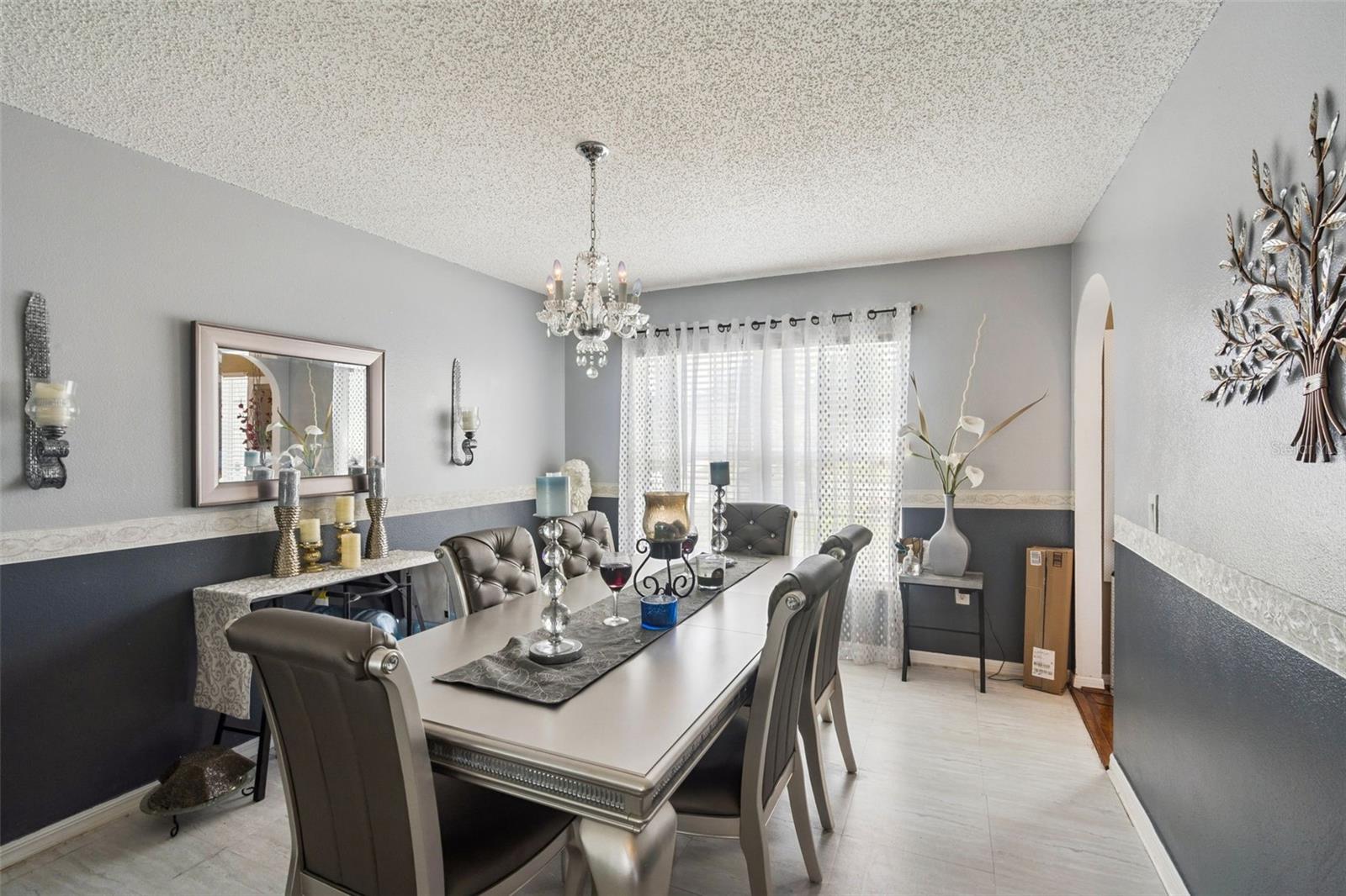 Image 16 of 33 For 167 Pinefield Drive