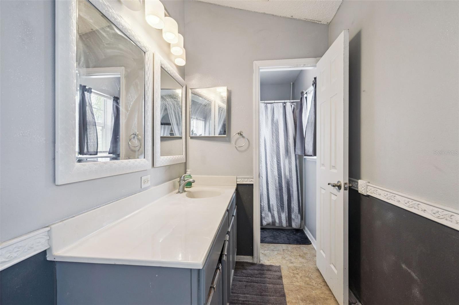 Image 21 of 33 For 167 Pinefield Drive