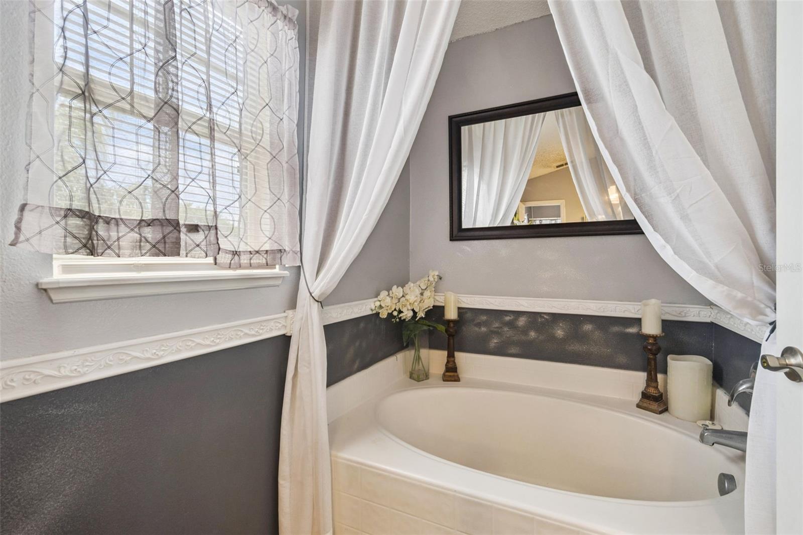 Image 23 of 33 For 167 Pinefield Drive